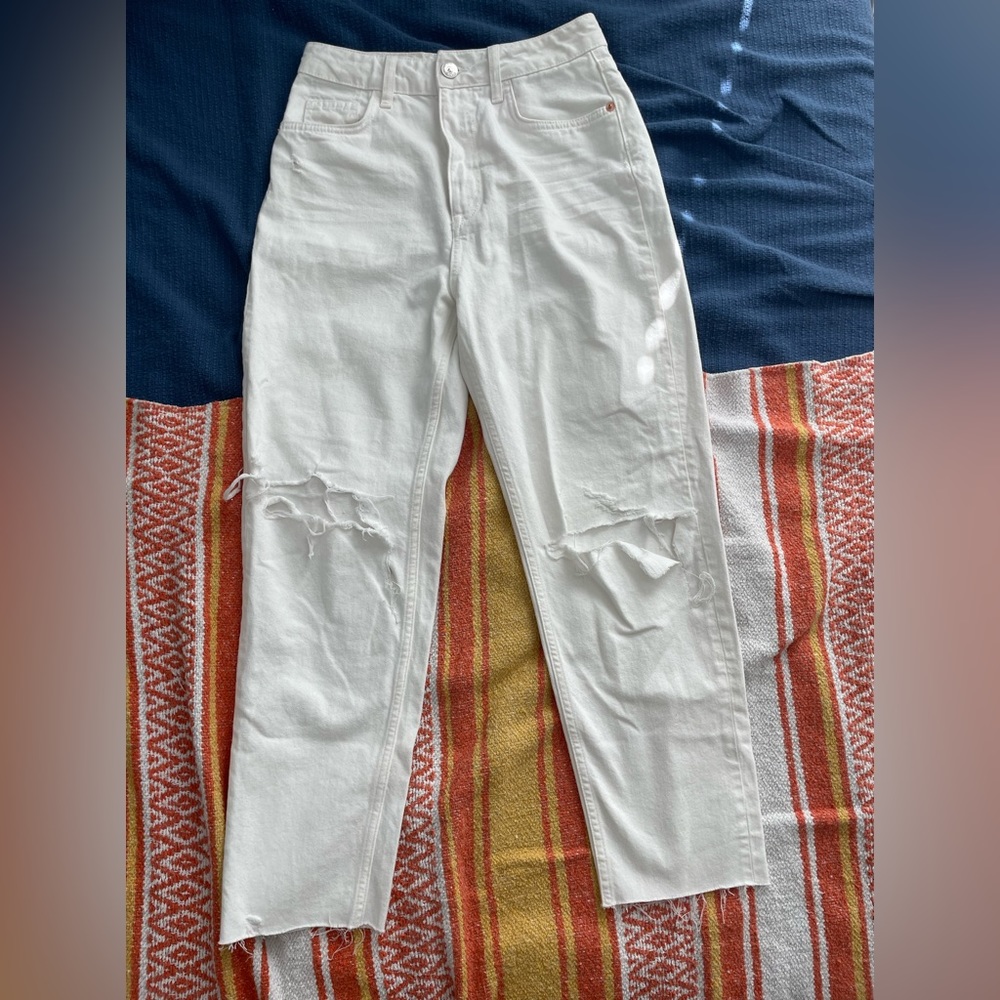 ZARA white ripped jeans